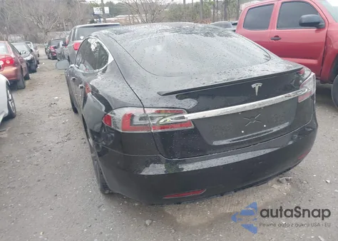 2016 Tesla Model S 90D/P100D/P85D/P90D z USA, uszkodzony, nr VIN 5YJSA1E45GF142296